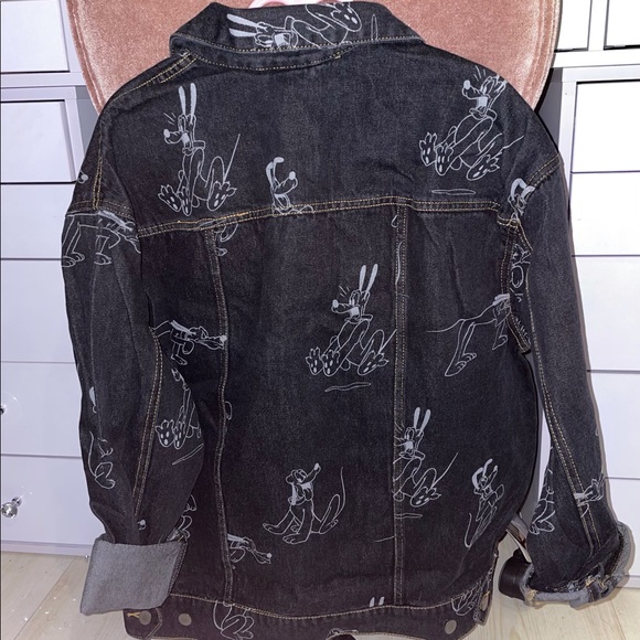 H&M Disney Pluto Black Denim Jacket - Picture 2 of 3